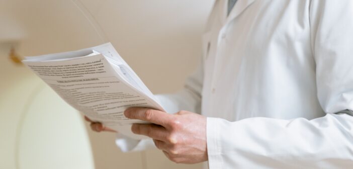 hande-arzt-doktor-gesundheit-7089044